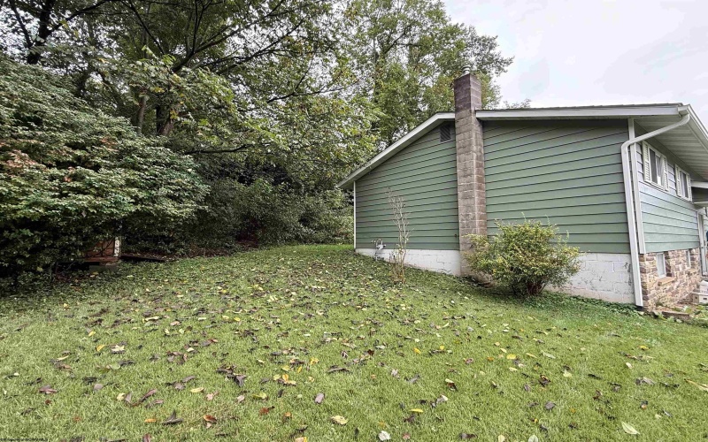 106 Elizabeth Circle, Kingwood, West Virginia 26537, 3 Bedroom Bedrooms, 6 Room Rooms,1 BathroomBathrooms,Single Family Detached,For Sale,Elizabeth,0,10167043