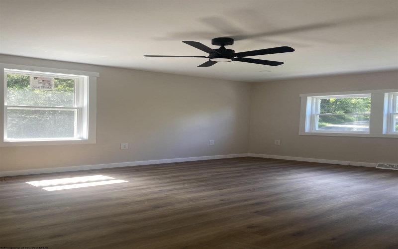 4603 Fairmont Road, Morgantown, West Virginia 26501, 2 Bedroom Bedrooms, 6 Room Rooms,2 BathroomBathrooms,Single Family Detached,For Sale,Fairmont,0,10167041