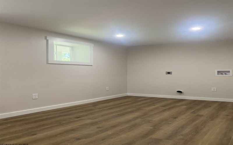 4603 Fairmont Road, Morgantown, West Virginia 26501, 2 Bedroom Bedrooms, 6 Room Rooms,2 BathroomBathrooms,Single Family Detached,For Sale,Fairmont,0,10167041