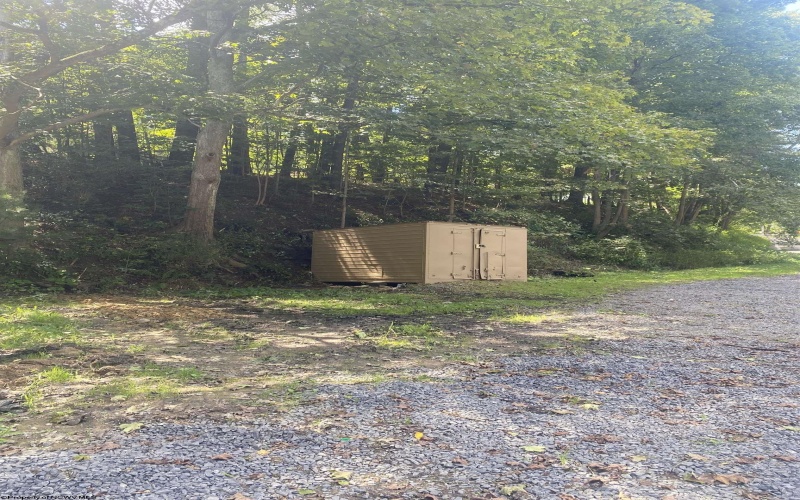 4603 Fairmont Road, Morgantown, West Virginia 26501, 2 Bedroom Bedrooms, 6 Room Rooms,2 BathroomBathrooms,Single Family Detached,For Sale,Fairmont,0,10167041