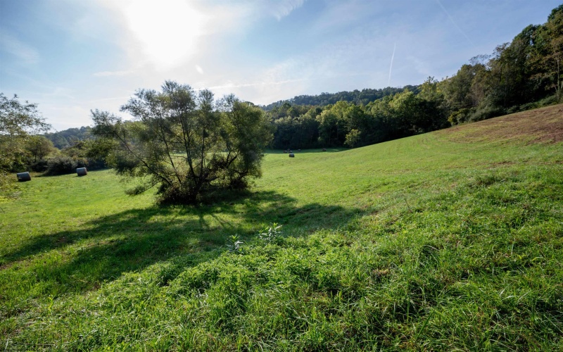 2762 Upper Pleasant Creek Road, Philippi, West Virginia 26416, 3 Bedroom Bedrooms, 6 Room Rooms,2 BathroomBathrooms,Single Family Detached,For Sale,Upper Pleasant Creek,0,10167039