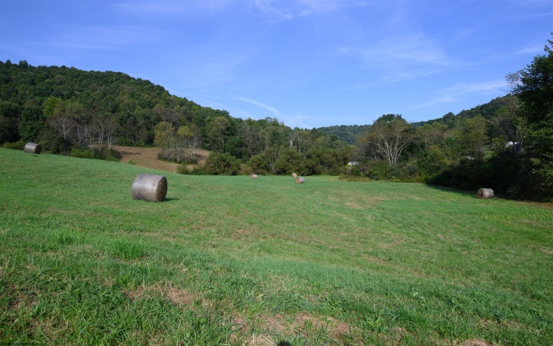 2762 Upper Pleasant Creek Road, Philippi, West Virginia 26416, 3 Bedroom Bedrooms, 6 Room Rooms,2 BathroomBathrooms,Single Family Detached,For Sale,Upper Pleasant Creek,0,10167039