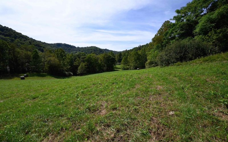 2762 Upper Pleasant Creek Road, Philippi, West Virginia 26416, 3 Bedroom Bedrooms, 6 Room Rooms,2 BathroomBathrooms,Single Family Detached,For Sale,Upper Pleasant Creek,0,10167039