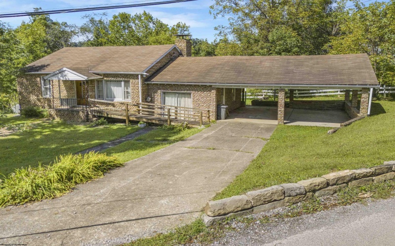 224 Diamond Avenue, Morgantown, West Virginia 26505, 2 Bedroom Bedrooms, 5 Room Rooms,1 BathroomBathrooms,Single Family Detached,For Sale,Diamond,0,10167032