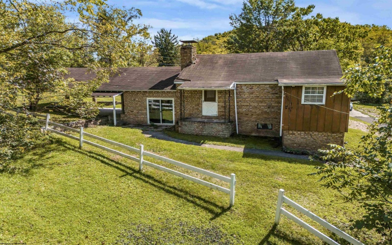 224 Diamond Avenue, Morgantown, West Virginia 26505, 2 Bedroom Bedrooms, 5 Room Rooms,1 BathroomBathrooms,Single Family Detached,For Sale,Diamond,0,10167032