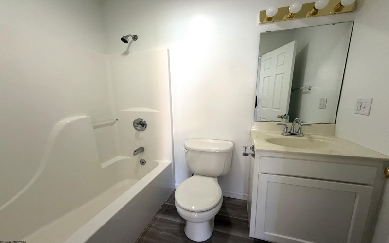 1329 Riddle Court, Morgantown, West Virginia 26505, 3 Bedroom Bedrooms, 6 Room Rooms,3 BathroomBathrooms,Residential Rentals,For Rent,Riddle,0,10167046