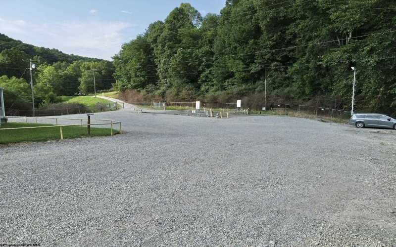 606 Copley Road, Weston, West Virginia 26452, 0 , 0 ,0,Commercial (lease),For Rent,Copley,0,10167052