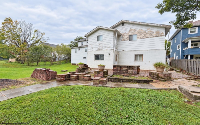 832 Ridgeway Avenue, Morgantown, West Virginia 26505, 2 Bedroom Bedrooms, 6 Room Rooms,2 BathroomBathrooms,Single Family Detached,For Sale,Ridgeway,0,10167057