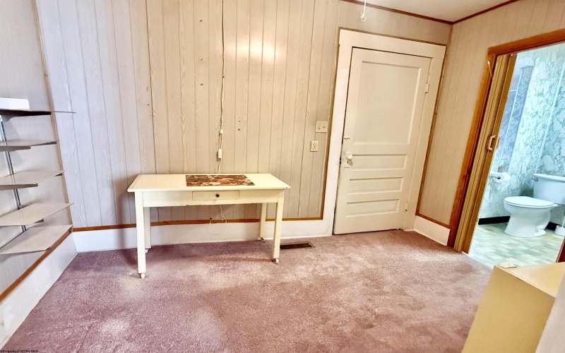 100 Madison Street, Fairview, West Virginia 26570, 3 Bedroom Bedrooms, 7 Room Rooms,2 BathroomBathrooms,Single Family Detached,For Sale,Madison,0,10167056