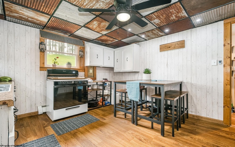 952 Burnside Camp Road, Terra Alta, West Virginia 26764, 2 Bedroom Bedrooms, 7 Room Rooms,1 BathroomBathrooms,Single Family Detached,For Sale,Burnside Camp,0,10167054