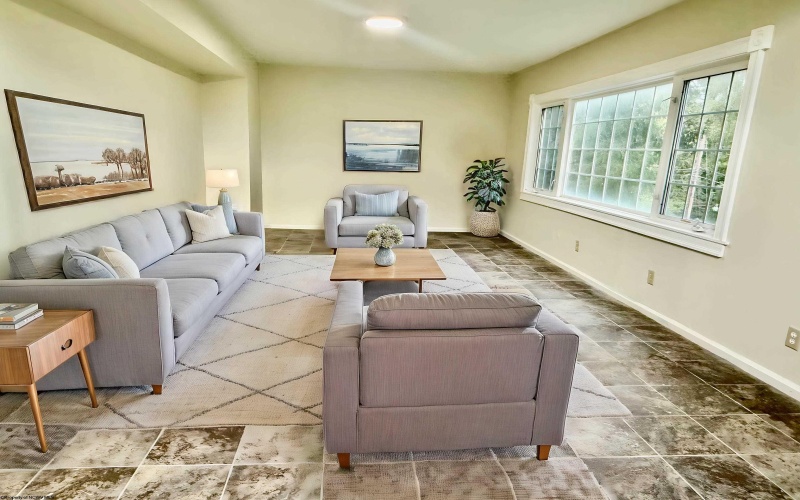 1 Pinnacle Peak Lane, Fairmont, West Virginia 26554, 4 Bedroom Bedrooms, 8 Room Rooms,3 BathroomBathrooms,Single Family Detached,For Sale,Pinnacle Peak,0,10167058