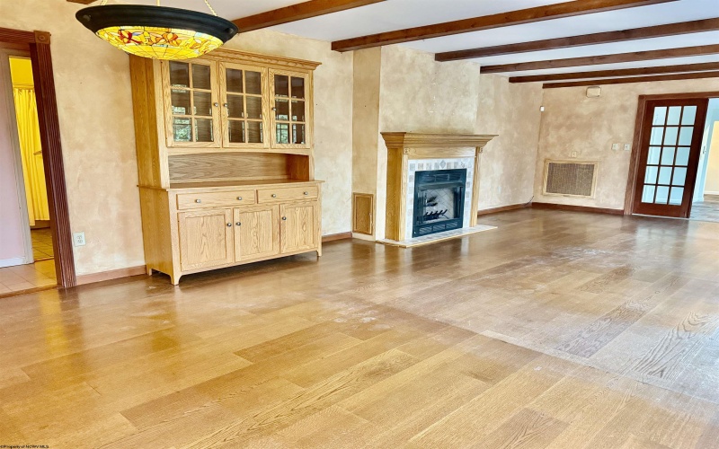 1 Pinnacle Peak Lane, Fairmont, West Virginia 26554, 4 Bedroom Bedrooms, 8 Room Rooms,3 BathroomBathrooms,Single Family Detached,For Sale,Pinnacle Peak,0,10167058