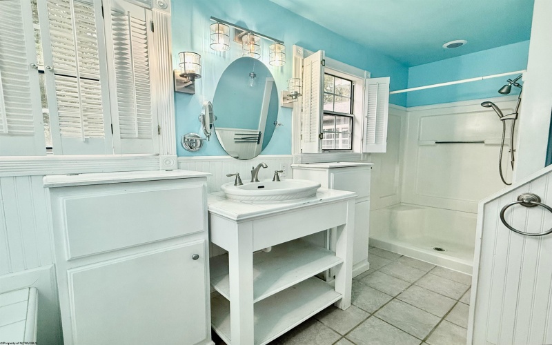 1 Pinnacle Peak Lane, Fairmont, West Virginia 26554, 4 Bedroom Bedrooms, 8 Room Rooms,3 BathroomBathrooms,Single Family Detached,For Sale,Pinnacle Peak,0,10167058