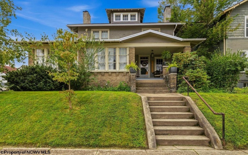 527 Stanley Avenue, Clarksburg, West Virginia 26301, 4 Bedroom Bedrooms, 9 Room Rooms,2 BathroomBathrooms,Single Family Detached,For Sale,Stanley,0,10167069 527 Stanley Avenue, Clarksburg, West Virginia 26301, 4 Bedroom Bedrooms, 9 Room Rooms,2 BathroomBathrooms,Single Family Detached,For Sale,Stanley,0,10167069