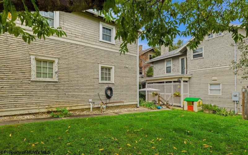 527 Stanley Avenue, Clarksburg, West Virginia 26301, 4 Bedroom Bedrooms, 9 Room Rooms,2 BathroomBathrooms,Single Family Detached,For Sale,Stanley,0,10167069 527 Stanley Avenue, Clarksburg, West Virginia 26301, 4 Bedroom Bedrooms, 9 Room Rooms,2 BathroomBathrooms,Single Family Detached,For Sale,Stanley,0,10167069