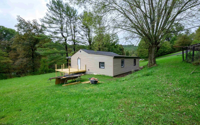 146 Hecks Run Road, Fairmont, West Virginia 26554, 2 Bedroom Bedrooms, 7 Room Rooms,2 BathroomBathrooms,Single Family Detached,For Sale,Hecks Run,0,10167067 146 Hecks Run Road, Fairmont, West Virginia 26554, 2 Bedroom Bedrooms, 7 Room Rooms,2 BathroomBathrooms,Single Family Detached,For Sale,Hecks Run,0,10167067