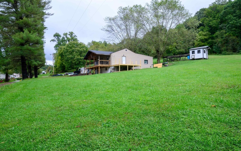 146 Hecks Run Road, Fairmont, West Virginia 26554, 2 Bedroom Bedrooms, 7 Room Rooms,2 BathroomBathrooms,Single Family Detached,For Sale,Hecks Run,0,10167067 146 Hecks Run Road, Fairmont, West Virginia 26554, 2 Bedroom Bedrooms, 7 Room Rooms,2 BathroomBathrooms,Single Family Detached,For Sale,Hecks Run,0,10167067