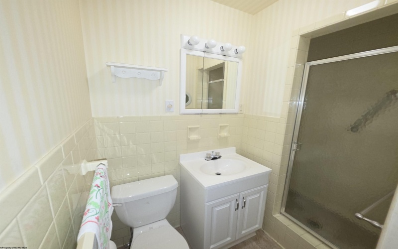 630 Killarney Drive, Morgantown, West Virginia 26505, 3 Bedroom Bedrooms, 6 Room Rooms,2 BathroomBathrooms,Single Family Detached,For Sale,Killarney,0,10167061