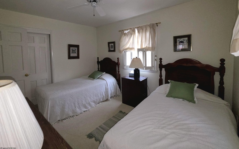 630 Killarney Drive, Morgantown, West Virginia 26505, 3 Bedroom Bedrooms, 6 Room Rooms,2 BathroomBathrooms,Single Family Detached,For Sale,Killarney,0,10167061