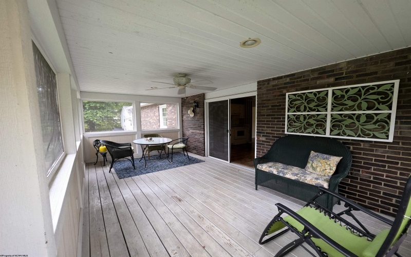 630 Killarney Drive, Morgantown, West Virginia 26505, 3 Bedroom Bedrooms, 6 Room Rooms,2 BathroomBathrooms,Single Family Detached,For Sale,Killarney,0,10167061