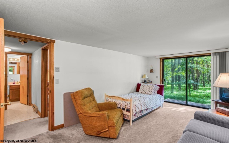 1002 Goldenrod Drive, Terra Alta, West Virginia 26764, 3 Bedroom Bedrooms, 11 Room Rooms,3 BathroomBathrooms,Single Family Detached,For Sale,Goldenrod,0,10167064