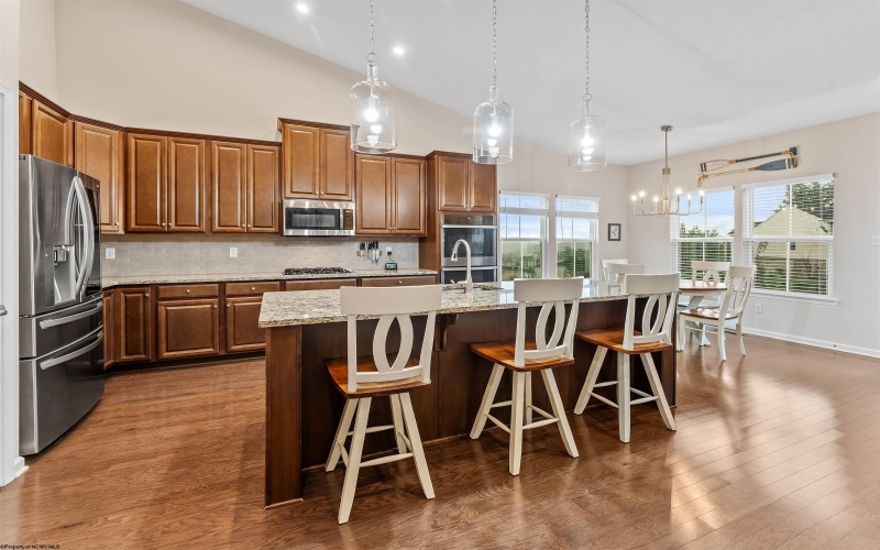 90 Lavista Drive, Morgantown, West Virginia 26508, 3 Bedroom Bedrooms, 7 Room Rooms,3 BathroomBathrooms,Single Family Detached,For Sale,Lavista,0,10167060