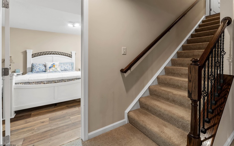 90 Lavista Drive, Morgantown, West Virginia 26508, 3 Bedroom Bedrooms, 7 Room Rooms,3 BathroomBathrooms,Single Family Detached,For Sale,Lavista,0,10167060