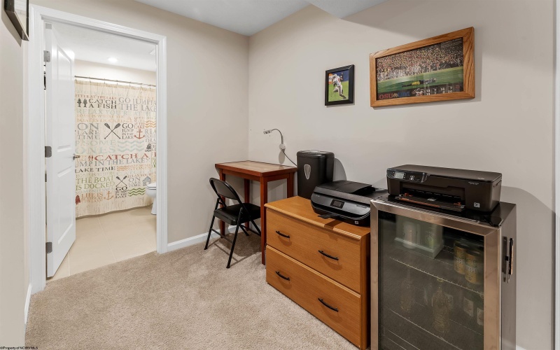 90 Lavista Drive, Morgantown, West Virginia 26508, 3 Bedroom Bedrooms, 7 Room Rooms,3 BathroomBathrooms,Single Family Detached,For Sale,Lavista,0,10167060