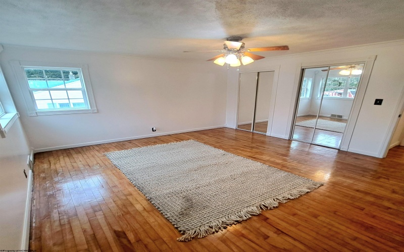 204 Sigler Street, Kingwood, West Virginia 26537, 3 Bedroom Bedrooms, 10 Room Rooms,1 BathroomBathrooms,Single Family Detached,For Sale,Sigler,0,10167059