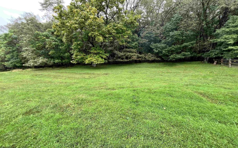 403 S Walnut Street, Philippi, West Virginia 26416, 3 Bedroom Bedrooms, 10 Room Rooms,1 BathroomBathrooms,Single Family Detached,For Sale,S Walnut,0,10167065 403 S Walnut Street, Philippi, West Virginia 26416, 3 Bedroom Bedrooms, 10 Room Rooms,1 BathroomBathrooms,Single Family Detached,For Sale,S Walnut,0,10167065