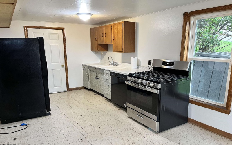 403 S Walnut Street, Philippi, West Virginia 26416, 3 Bedroom Bedrooms, 10 Room Rooms,1 BathroomBathrooms,Single Family Detached,For Sale,S Walnut,0,10167065 403 S Walnut Street, Philippi, West Virginia 26416, 3 Bedroom Bedrooms, 10 Room Rooms,1 BathroomBathrooms,Single Family Detached,For Sale,S Walnut,0,10167065