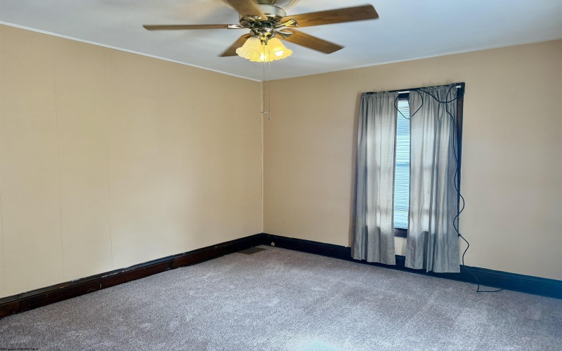 731 Virginia Avenue, Fairmont, West Virginia 26554, 2 Bedroom Bedrooms, 5 Room Rooms,1 BathroomBathrooms,Single Family Detached,For Sale,Virginia,0,10167066
