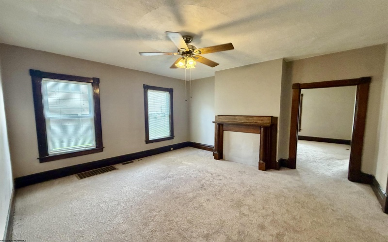 731 Virginia Avenue, Fairmont, West Virginia 26554, 2 Bedroom Bedrooms, 5 Room Rooms,1 BathroomBathrooms,Single Family Detached,For Sale,Virginia,0,10167066