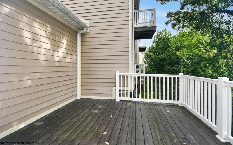 320 Villa View Drive, Morgantown, West Virginia 26505, 3 Bedroom Bedrooms, 5 Room Rooms,3 BathroomBathrooms,Single Family Attached,For Sale,Villa View,0,10167088