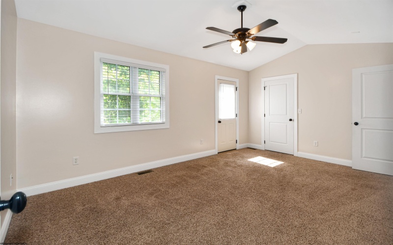 320 Villa View Drive, Morgantown, West Virginia 26505, 3 Bedroom Bedrooms, 5 Room Rooms,3 BathroomBathrooms,Single Family Attached,For Sale,Villa View,0,10167088