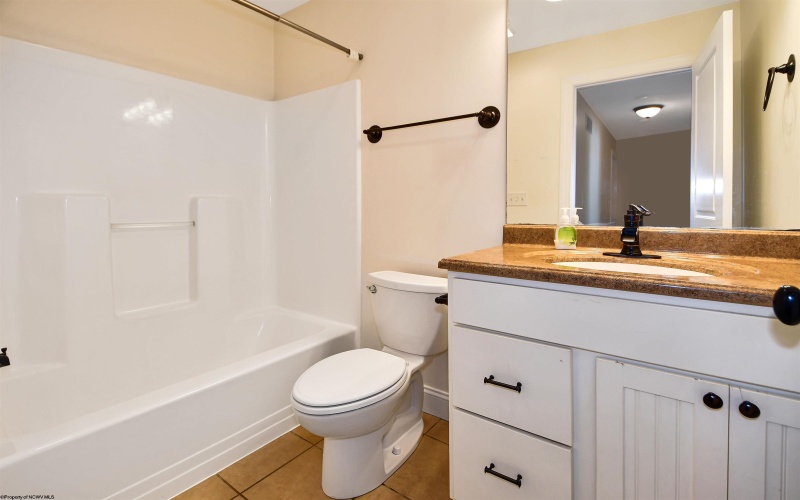 320 Villa View Drive, Morgantown, West Virginia 26505, 3 Bedroom Bedrooms, 5 Room Rooms,3 BathroomBathrooms,Single Family Attached,For Sale,Villa View,0,10167088