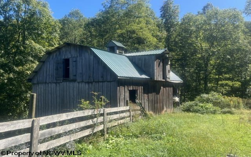 167 Penny Lane, Salem, West Virginia 26426, 3 Bedroom Bedrooms, 3 Room Rooms,2 BathroomBathrooms,Single Family Detached,For Sale,Penny,0,10167086