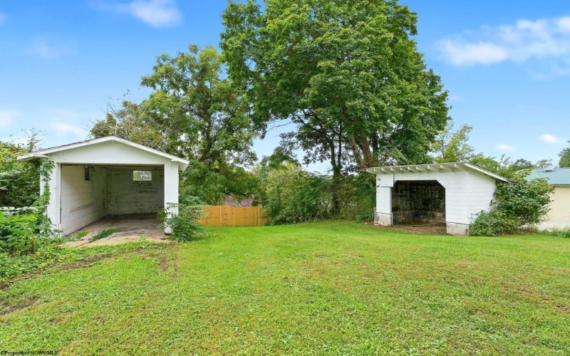 230 High Street, Kingwood, West Virginia 26537, 3 Bedroom Bedrooms, 7 Room Rooms,3 BathroomBathrooms,Single Family Detached,For Sale,High,0,10167089