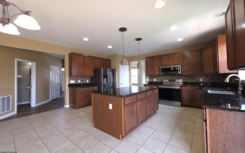 443 Blackberry Ridge Drive, Morgantown, West Virginia 26508, 5 Bedroom Bedrooms, 12 Room Rooms,3 BathroomBathrooms,Single Family Detached,For Sale,Blackberry Ridge,0,10167108