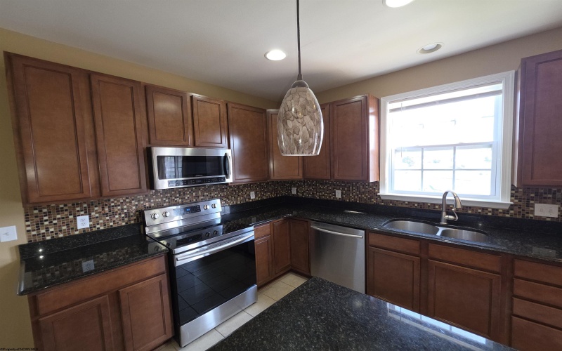 443 Blackberry Ridge Drive, Morgantown, West Virginia 26508, 5 Bedroom Bedrooms, 12 Room Rooms,3 BathroomBathrooms,Single Family Detached,For Sale,Blackberry Ridge,0,10167108