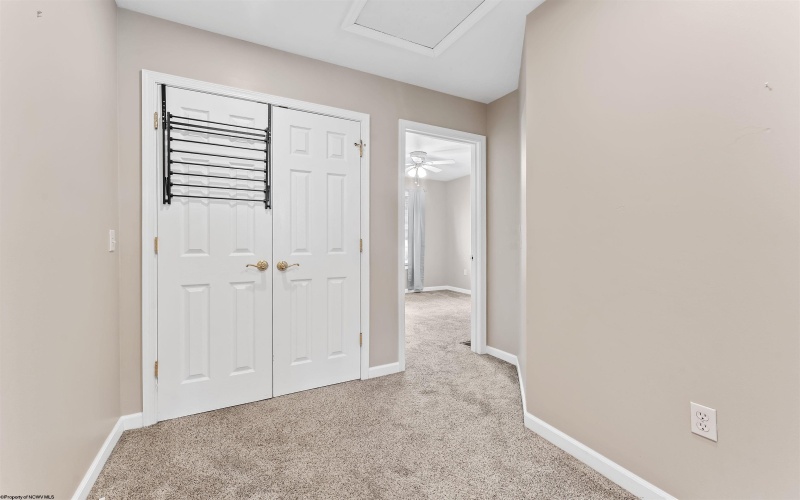 5 Flatts Lane, Morgantown, West Virginia 26505, 2 Bedroom Bedrooms, 4 Room Rooms,2 BathroomBathrooms,Single Family Attached,For Sale,Flatts,0,10167105