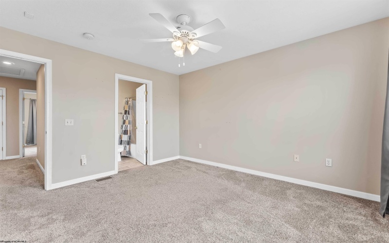 5 Flatts Lane, Morgantown, West Virginia 26505, 2 Bedroom Bedrooms, 4 Room Rooms,2 BathroomBathrooms,Single Family Attached,For Sale,Flatts,0,10167105