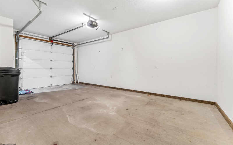 5 Flatts Lane, Morgantown, West Virginia 26505, 2 Bedroom Bedrooms, 4 Room Rooms,2 BathroomBathrooms,Single Family Attached,For Sale,Flatts,0,10167105
