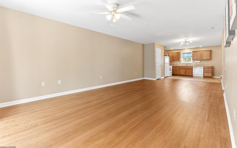 5 Flatts Lane, Morgantown, West Virginia 26505, 2 Bedroom Bedrooms, 4 Room Rooms,2 BathroomBathrooms,Single Family Attached,For Sale,Flatts,0,10167105