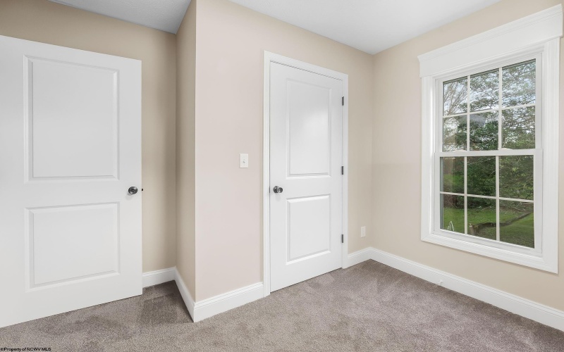 1037 Virginia Avenue, Fairmont, West Virginia 26554, 3 Bedroom Bedrooms, 7 Room Rooms,3 BathroomBathrooms,Single Family Detached,For Sale,Virginia,0,10167101