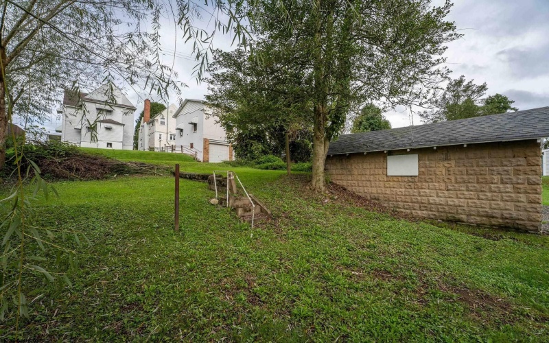1037 Virginia Avenue, Fairmont, West Virginia 26554, 3 Bedroom Bedrooms, 7 Room Rooms,3 BathroomBathrooms,Single Family Detached,For Sale,Virginia,0,10167101