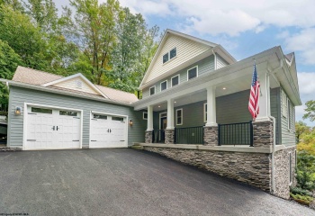 339 Dove Drive, Morgantown, West Virginia 26508, 4 Bedroom Bedrooms, 7 Room Rooms,3 BathroomBathrooms,Single Family Detached,For Sale,Dove,0,10167095