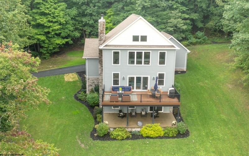 339 Dove Drive, Morgantown, West Virginia 26508, 4 Bedroom Bedrooms, 7 Room Rooms,3 BathroomBathrooms,Single Family Detached,For Sale,Dove,0,10167095