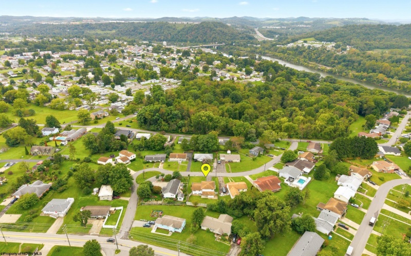 467 Hillview Drive, Morgantown, West Virginia 26505, 3 Bedroom Bedrooms, 7 Room Rooms,1 BathroomBathrooms,Single Family Detached,For Sale,Hillview,0,10167100