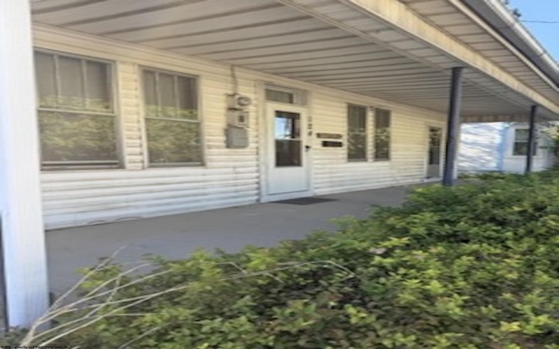 124 Main Avenue, Weston, West Virginia 26452-0001, 4 Bedroom Bedrooms, 9 Room Rooms,2 BathroomBathrooms,Single Family Detached,For Sale,Main,0,10167098